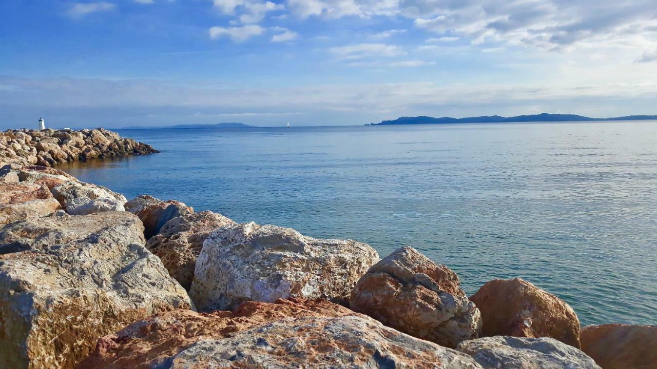 Studio Port D'Hyeres Vue Mer Et Iles De Porquerolles Et Port-Cros Εξωτερικό φωτογραφία